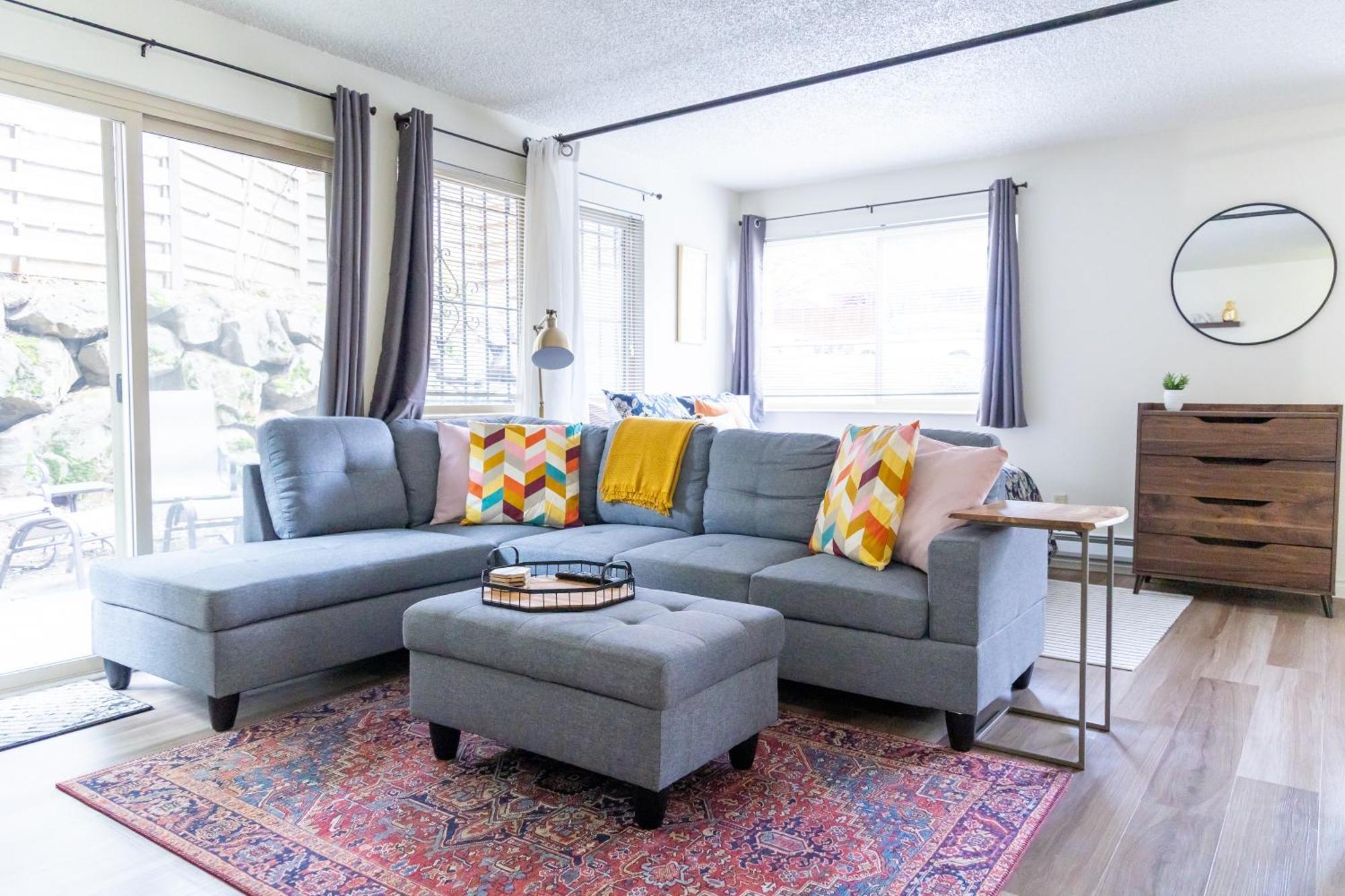 King Bed + Studio! Free Parking, Patio, Wfh Space! Сиэтл Экстерьер фото